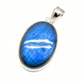 Labradorite, drop-shaped silver pendant with filigree edge