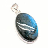 Labradorite, drop-shaped silver pendant with filigree edge