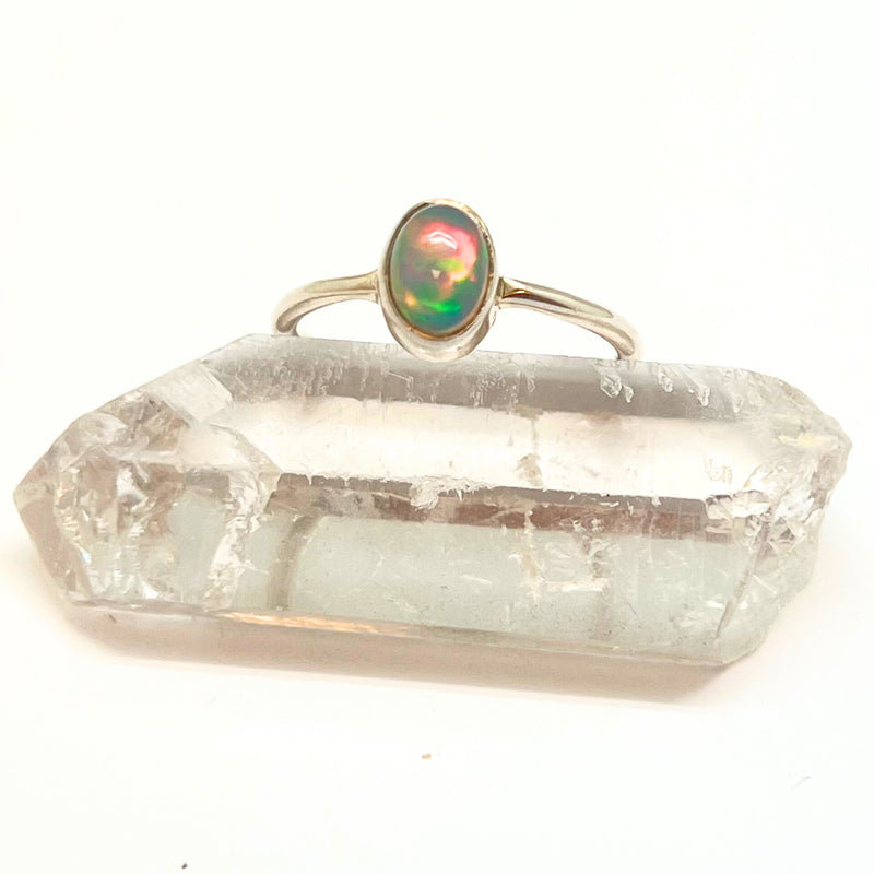 Opal oval silverring