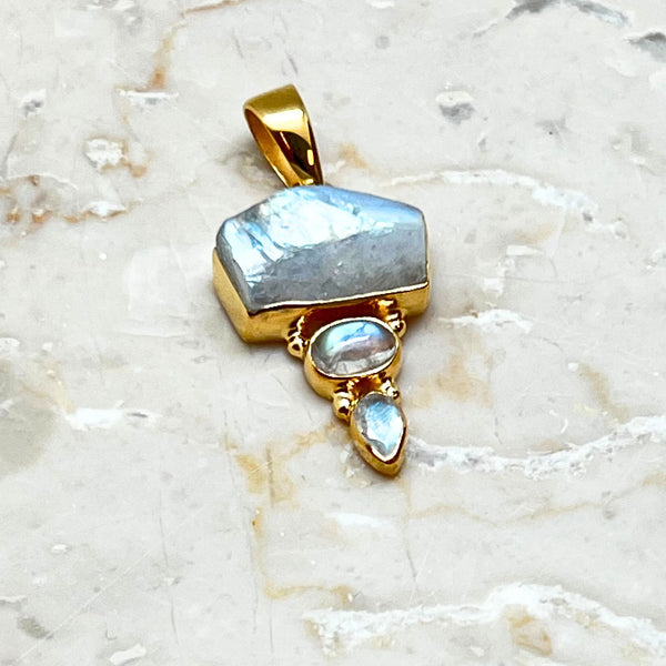 Rainbow moonstone - three stones in gold