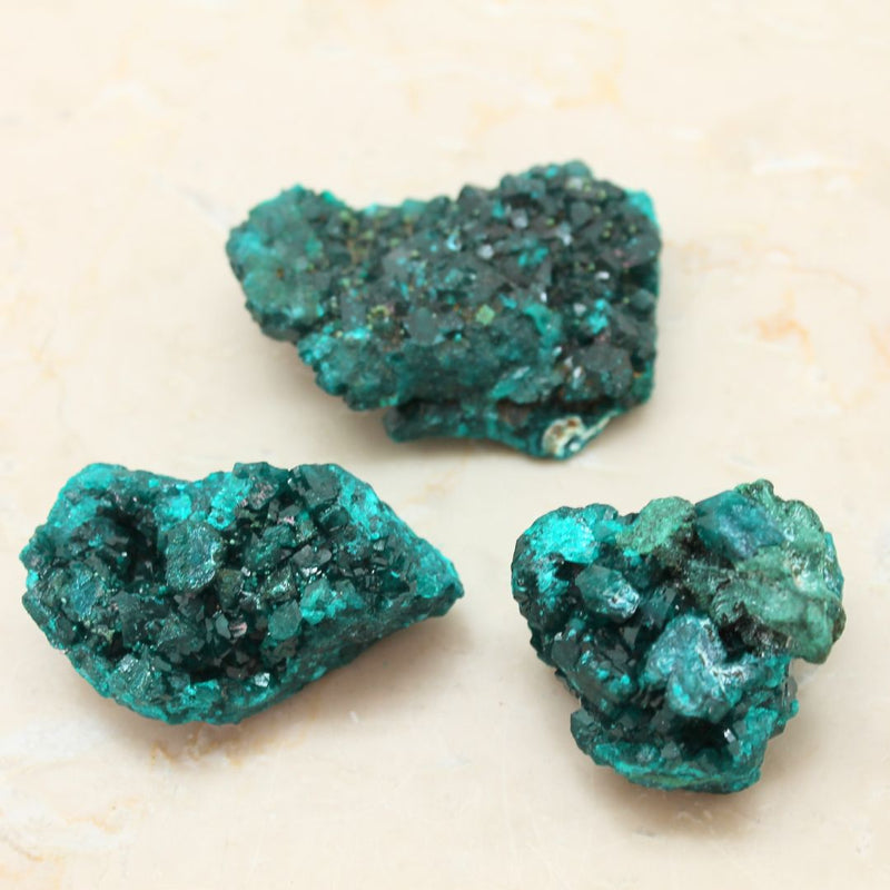 Dioptase between 30-40 grams