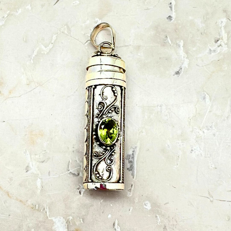 Prayer cylinder, pendant with amethyst