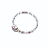 Garnet, oval lying stone in silver ring