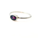Opal i tunn silverring