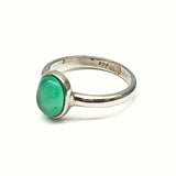 Chrysoprase, smooth ring in silver