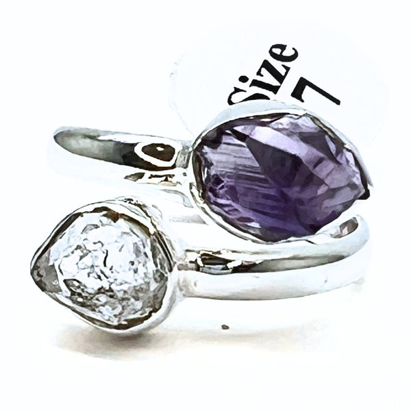 Rose quartz, ring with tip in silver