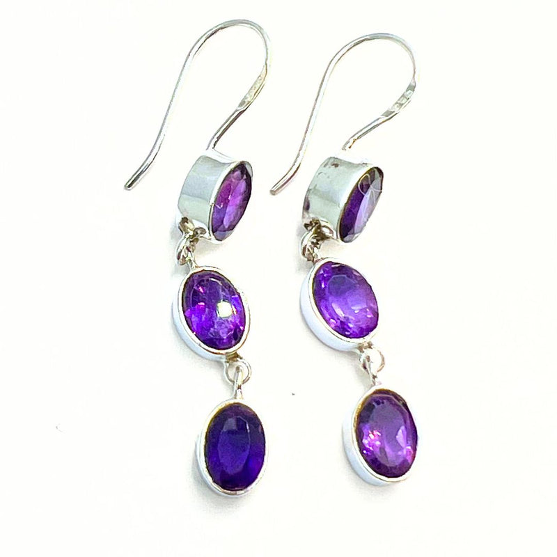 Amethyst, facet earrings oval on hook
