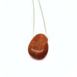 Persikomånsten halsband med silver eller guldpläterad kedja