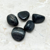 Agate black, tumbled stone