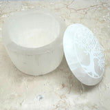 Selenit slipad rund ask med lock & livets träd