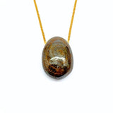 Bronsit halsband med silver eller guldpläterad kedja