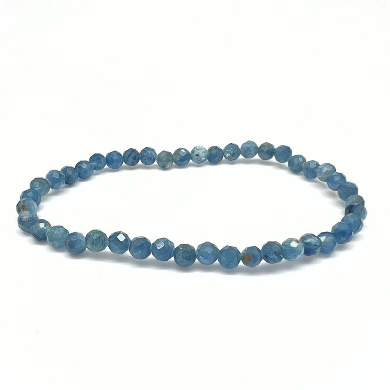 Kyanit AA, fasetterat armband 4mm