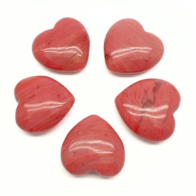 Förstenat trä, rosa, litet slipat hjärta