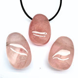 Rosenkvarts, trumlat hänge med hål