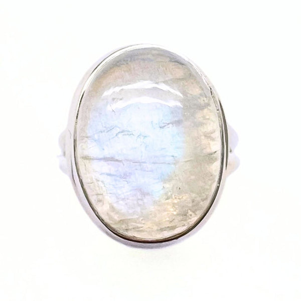 Regnbågsmånsten, oval sten med slät ring i sterling silver storlek 5