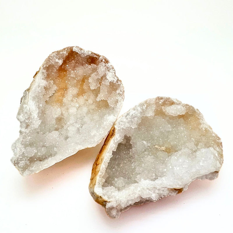 Geode, large geodes of calcite