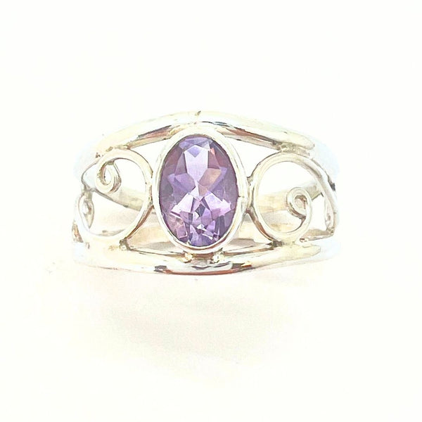 Amethyst, faceted oval silver filigree