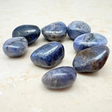 Tansaniitti, kaatunut kivi