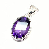 Ametist oval fasettslipat sten i hänge med slät silverinfattning