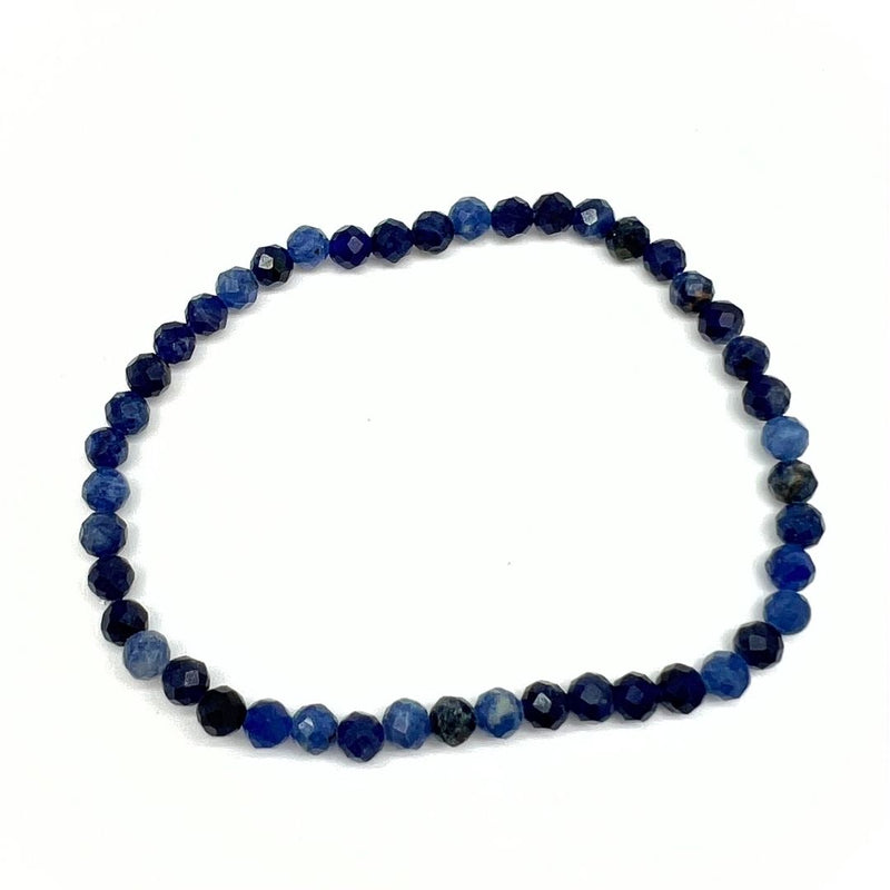 Sodalit från Brasilien, fasettslipat armband 4mm