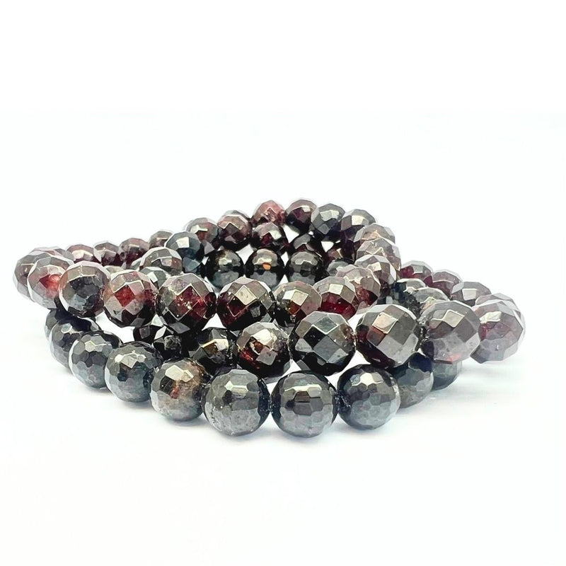 Garnet, faceted bracelet 8 mm