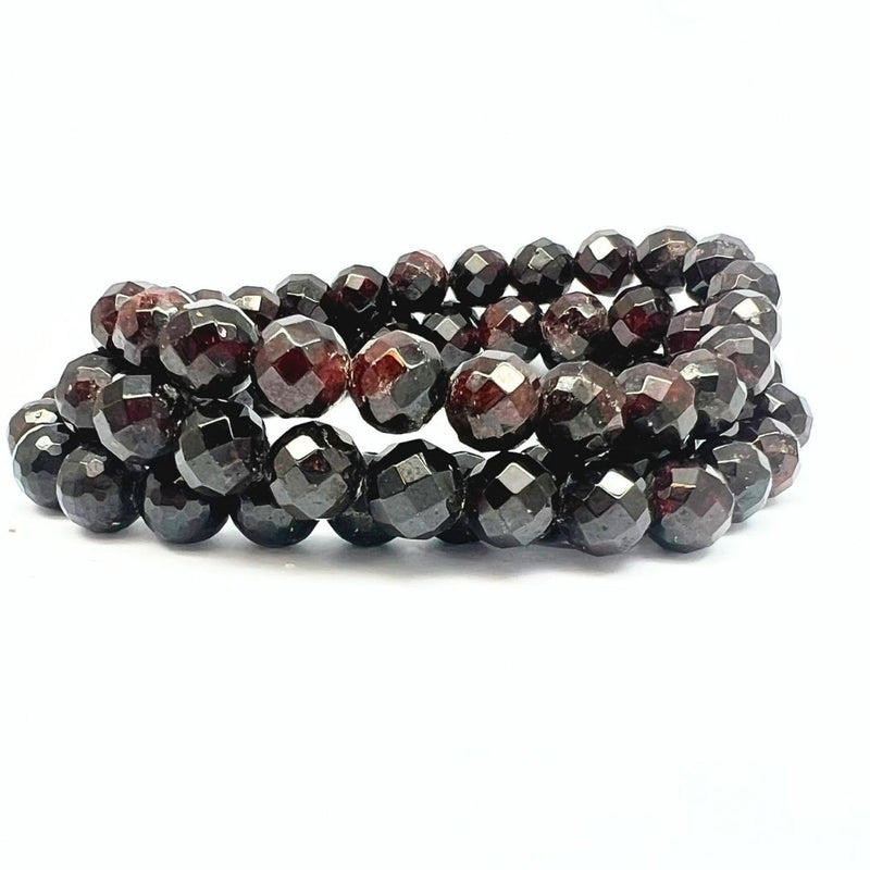 Garnet, faceted bracelet 8 mm