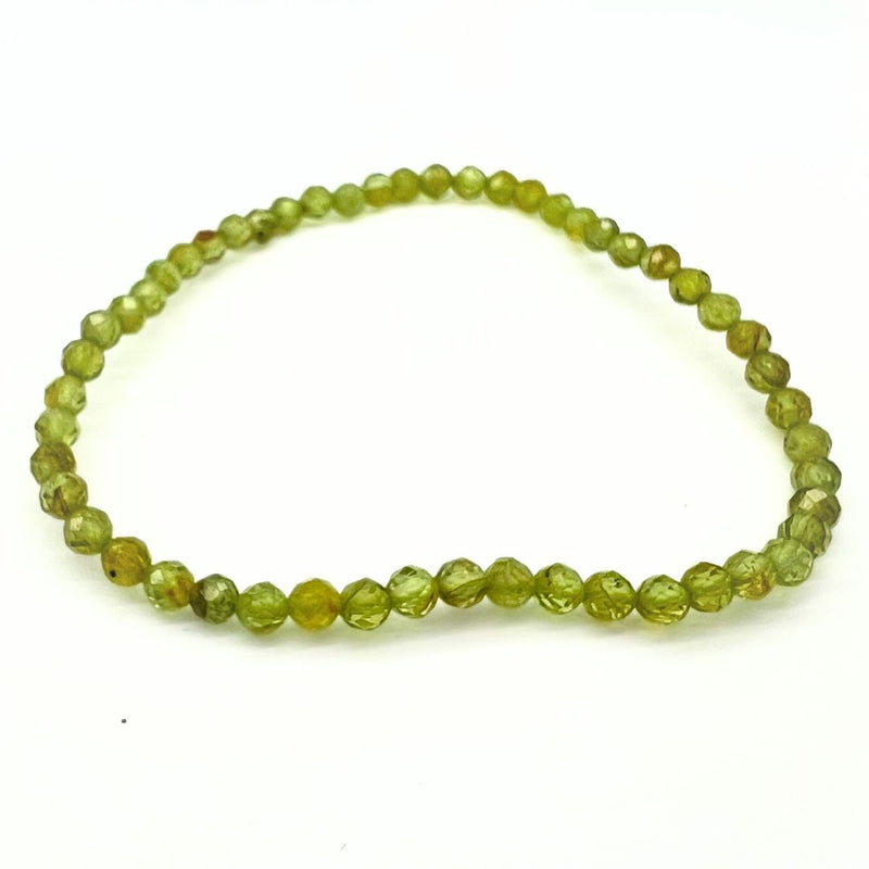 Peridot, faceted bracelet 4 mm