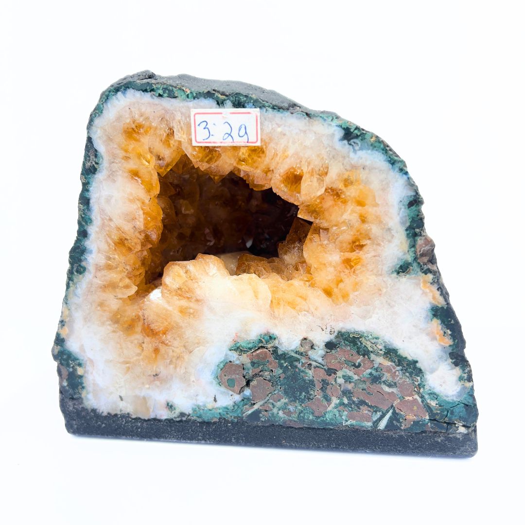 Citrine crystal geode – Kristallrummet