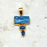 Kyanite, blue - three stones in gold