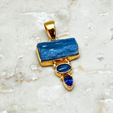 Kyanite, blue - three stones in gold