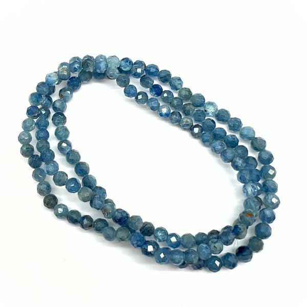 Kyanit AA, fasetterat armband 4mm