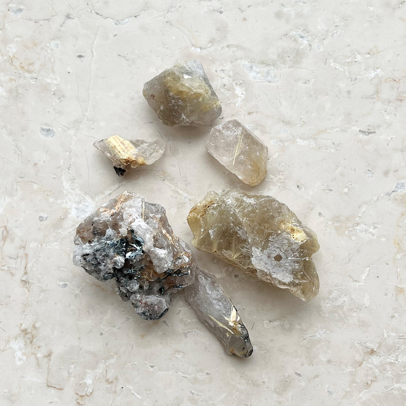 Rutile quartz raw mineral, gold rutile coarse
