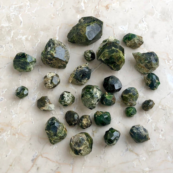 Grön granat Andradit kristall från Iran
