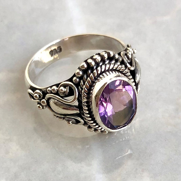 Amethyst in silver ring with filigree silver