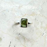 Peridot silverring storlek 5