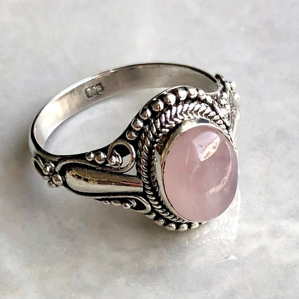 Rose quartz, ring silver filigree
