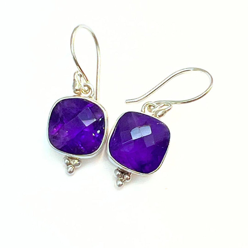 Amethyst facet oval small, smooth edge