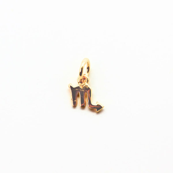 Scorpion symbol, pendant in gold-plated silver small