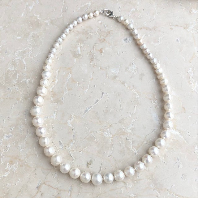 Freshwater pearls graded necklace 9