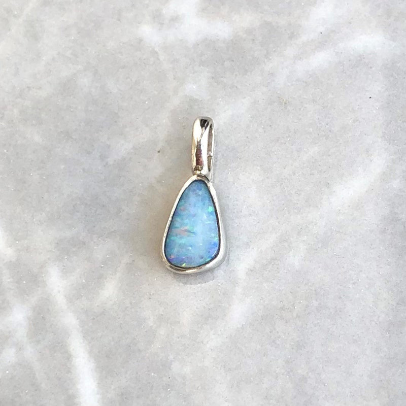 Opal mini pendant smooth silver