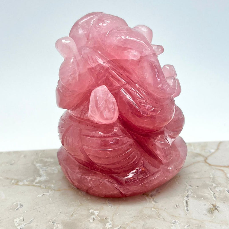 Labradoriitti, Ganesha-patsas