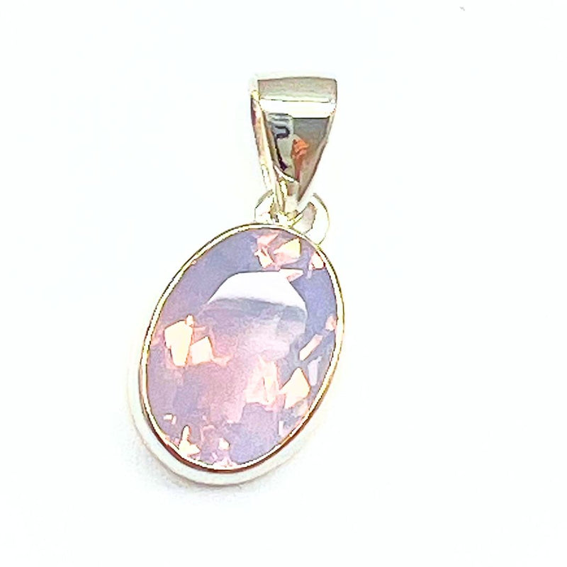 Rainbow moonstone, oval pendant in silver
