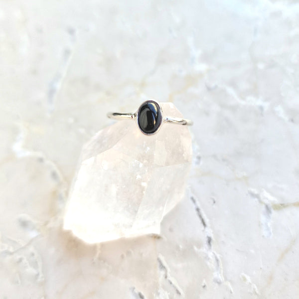 Onyx thin small silver ring