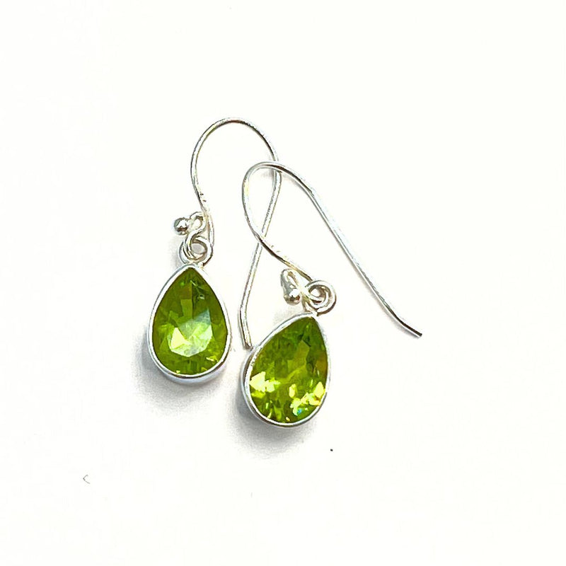 Peridot faceted drop filigree