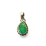Emerald, drop-shaped pendant with silver filigree