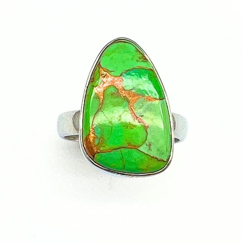 Turquoise round stone in sterling silver