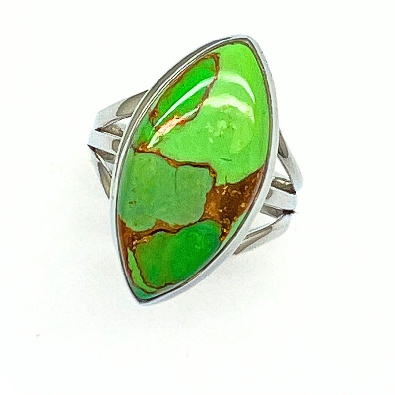 Turquoise round stone in sterling silver