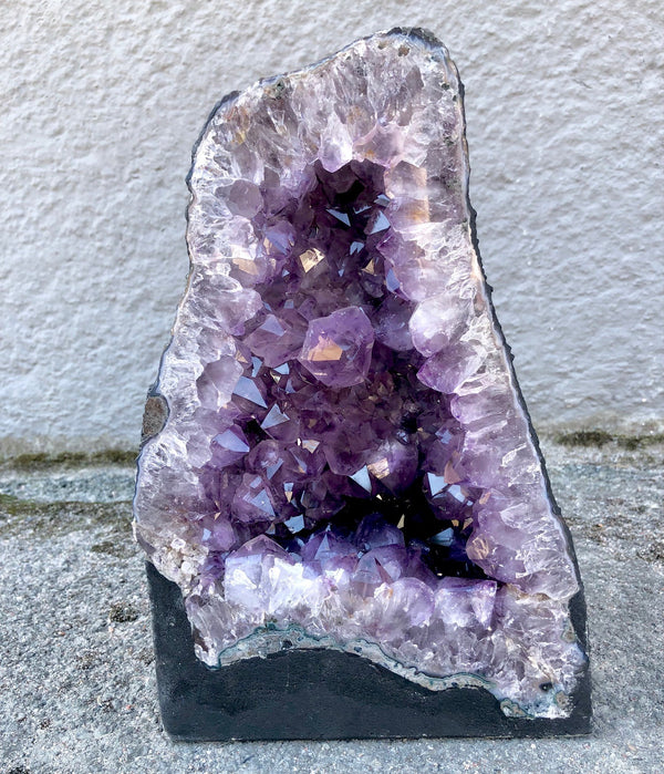 Amethyst caves, in several different sizes