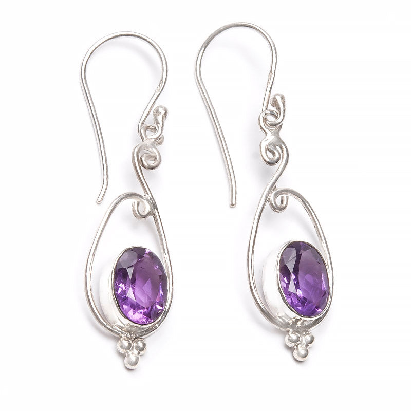 Amethyst, facet earrings oval on hook