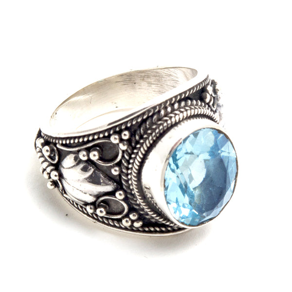 Blue topaz, wide with filigree